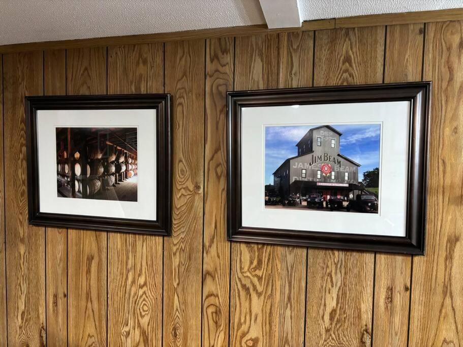 Bourbon Trail Hideaway Villa Frankfort Exterior photo